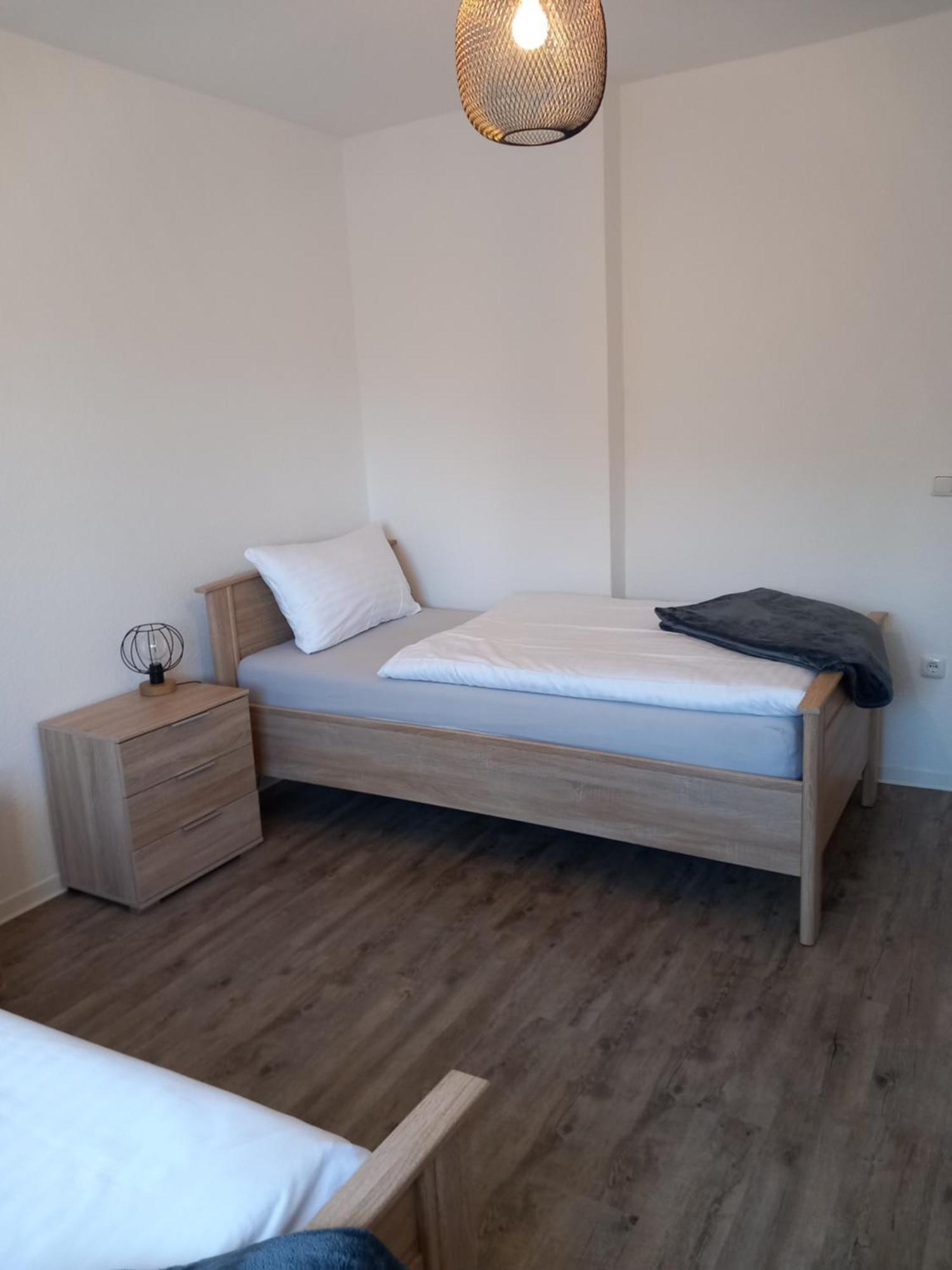 City Apartment Duisburg 2#Netflix &Wlan &Kingsize Bett & Kaffee Maschine & Central & 500M Innenhafen & 2 Min U Bahn Zewnętrze zdjęcie